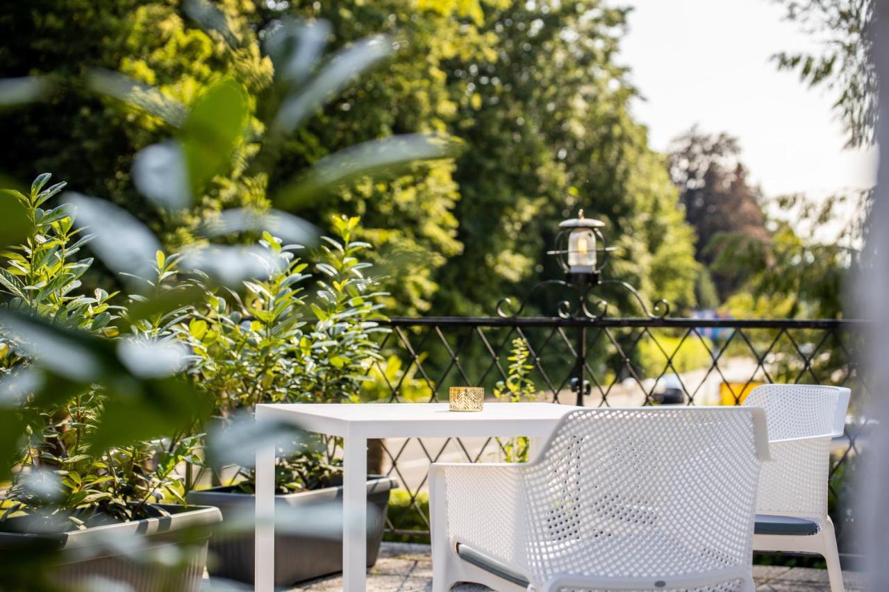 Boutiquehotel Caravella Velden By S4Y เวลเดน อัม เวิร์ทเทอร์ซี ภายนอก รูปภาพ