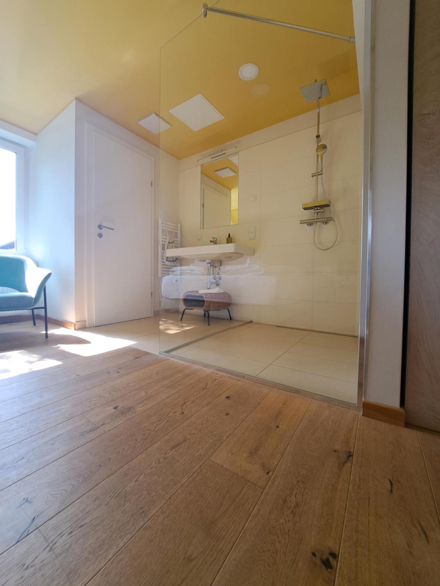 Boutiquehotel Caravella Velden By S4Y เวลเดน อัม เวิร์ทเทอร์ซี ภายนอก รูปภาพ