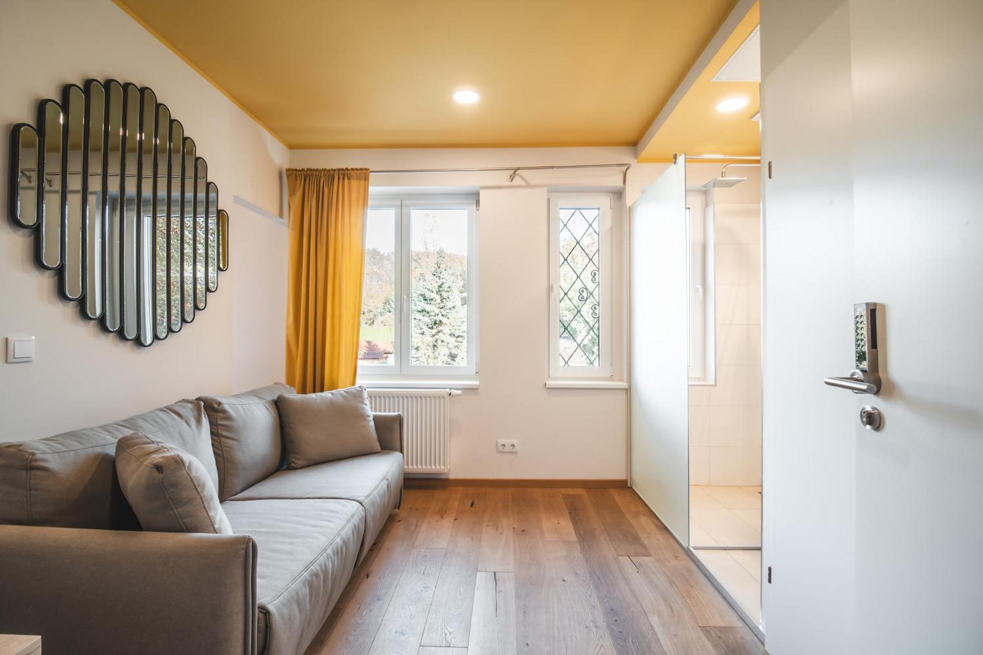 Boutiquehotel Caravella Velden By S4Y เวลเดน อัม เวิร์ทเทอร์ซี ภายนอก รูปภาพ
